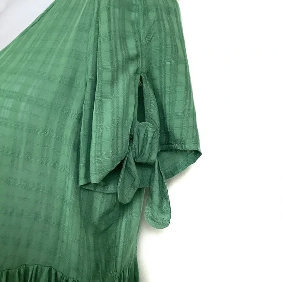 NWT Wonderly ( Belk ) top - Picture 4 of 7